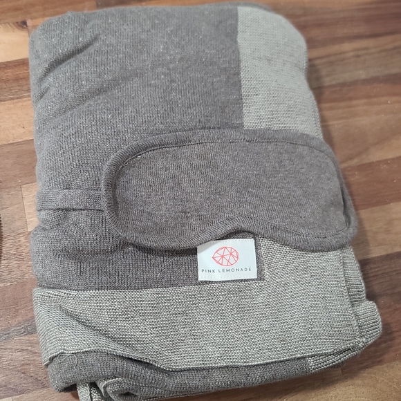 Pink Lemonade Travel Blanket Set Blanket Size 40x60 - Picture 6 of 12